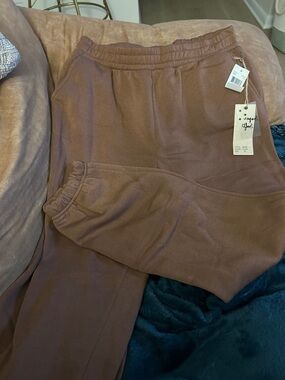 Cozy Women's Brown Elastic-Waist Jogger Sweatpants